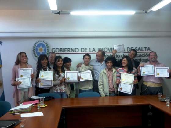 Exitosa experiencia de docentes y estudiantes salteños en la Universidad de Florida