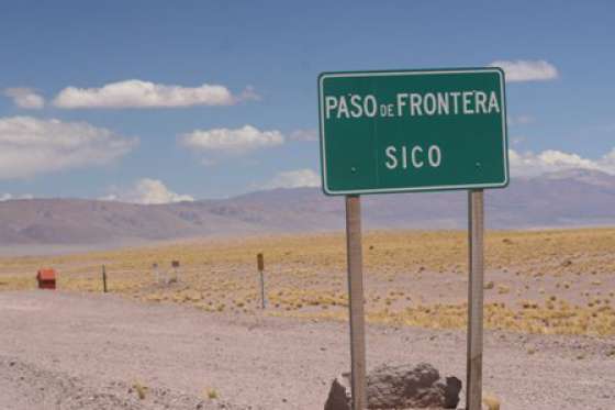 Argentina y Chile trabajan para concluir la infraestructura vial por el Paso de Sico