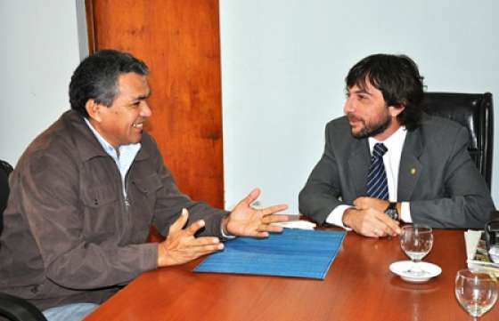 Trabajo y ATE evaluaron la situación del empleo público en Salta