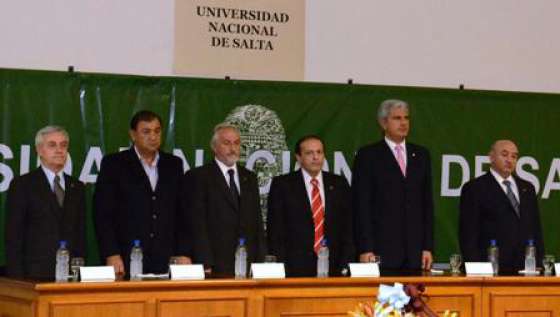 Asumió Víctor Claros como rector de la UNSa