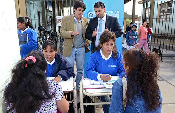 PROCREAR inscribió a más de 250 postulantes del barrio Palmeritas III