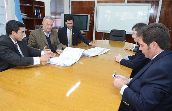 Se rubricó el convenio para la construcción del gasoducto Fénix en la Puna