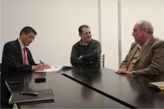 Firmaron convenio el Ministerio de Cultura y Turismo y Canal 11