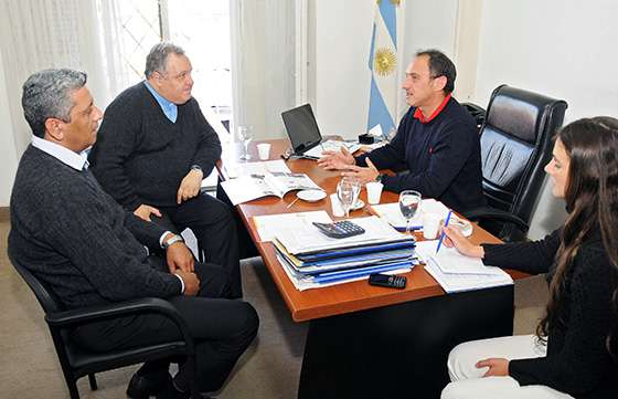 Diseñan políticas de contención para jóvenes de Orán