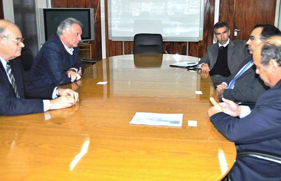 El ministro de Ambiente se reunió con empresarios del sector minero