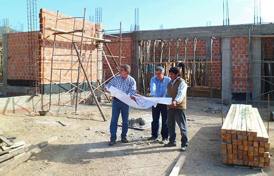 Se supervisó en Aguaray avances en la  construcción de la escuela primaria en barrio Villa Sagrada