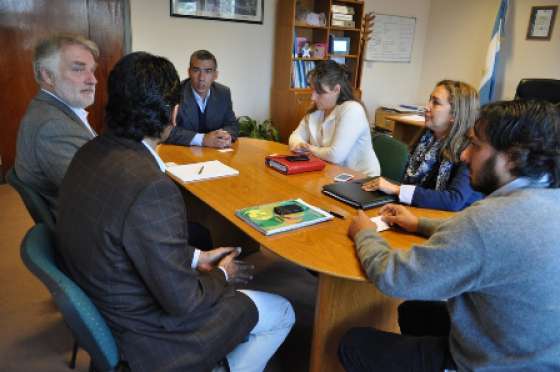 Proceso de planificación para la reactivación del ferrocarril y la creación de centros logísticos