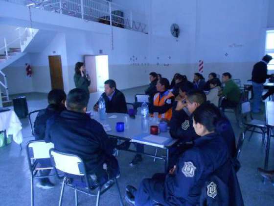 Defensa Civil realizó una capacitación sobre sismo en Campo Quijano