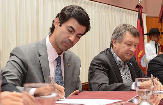 La Provincia firmó convenios  con Nación y realizó anuncios para el sector productivo