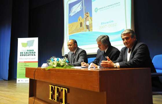 Salta expuso los logros en materia educativa en un encuentro nacional realizado en Tucumán