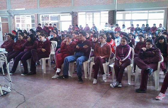 Capacitaron a estudiantes de Orán sobre ludopatía