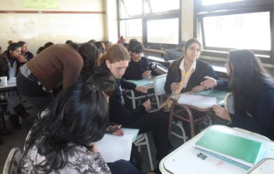 Estudiantes de turismo se capacitan en Seguridad Vial