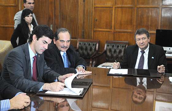 Urtubey planteó la problemática de los pequeños productores al Ministerio de Agricultura de la Nación