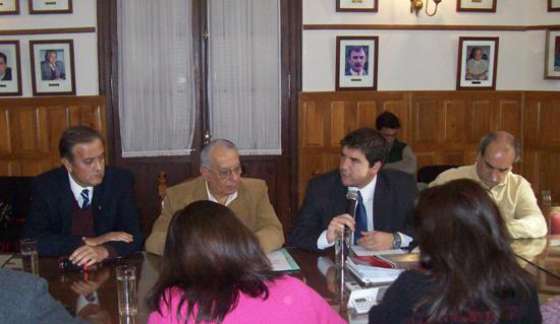 El titular del En.Re.S.P. respondió consultas en Diputados