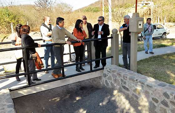 Inspeccionan obras de pavimento en Cerrillos