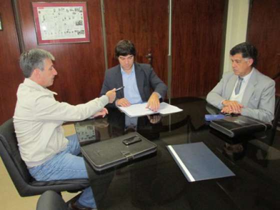 La EAP Y APOC firmaron un convenio de cooperación con fines de capacitación.