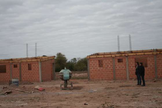 Se construyen 33 viviendas en El Quebrachal
