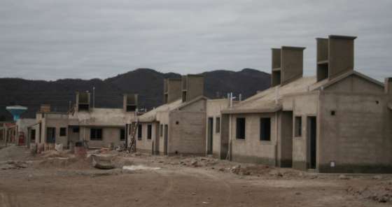 El IPV sorteará 500 viviendas en  El Huayco