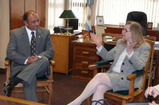 El Gobierno impulsará el intercambio educativo y científico con Israel