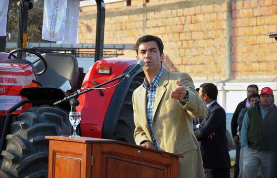 El Gobierno entregó maquinaria a pequeños y medianos productores de Cerrillos