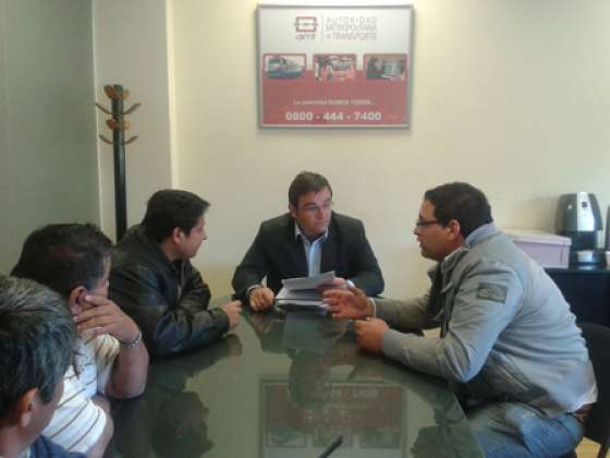 AMT recibió al Frente Salteño de Taxistas y SICOTASA