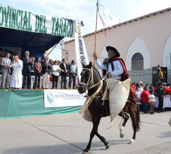 Chicoana celebró la 48º fiesta provincial del tabaco