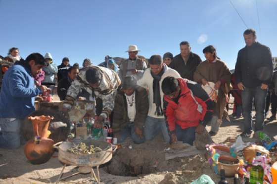 San Antonio de los Cobres homenajeó a la Pachamama