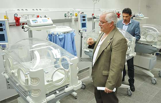 Funcionarios recorrieron el nuevo hospital zona sudeste