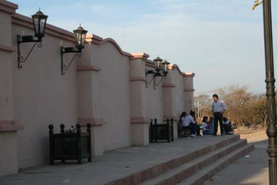 En Campo Santo se construye un paseo para la familia