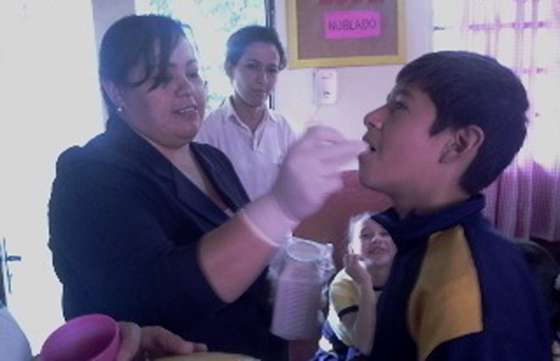 Salud y Educación pusieron en marcha el Plan Trienal Antiparasitario para niños de 2 a 15 años