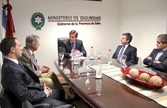 Sylvester se reunió con el secretario ejecutivo del Consejo de Seguridad de la Nación