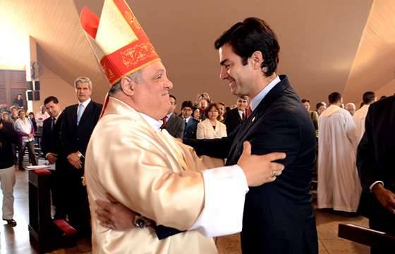 Monseñor Colombo agradeció a Urtubey su capacidad de diálogo para atender las necesidades del pueblo