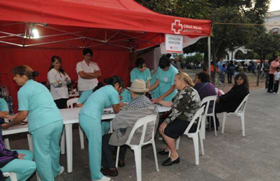 Operativo del SAMEC para la novena del Milagro