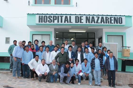 El ministro de Salud visitó el hospital de Nazareno