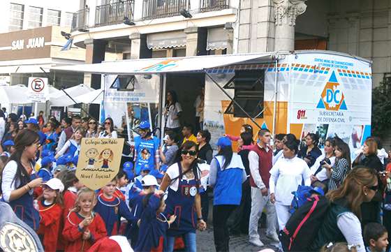 Defensa Civil instaló un centro de comunicaciones y unidad de contención para el Milagro
