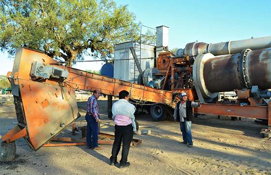 Vialidad instaló una planta asfáltica en el paraje La Estrella