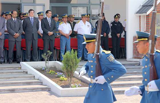 Sylvester participó del acto por el aniversario de creación de la Alcaidía General