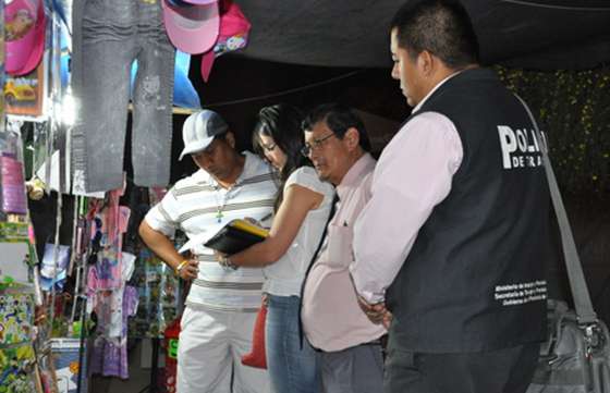 Inspectores de Trabajo y Municipalidad concientizan sobre la ilegalidad del trabajo infantil