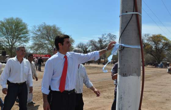 Comunidades de aborígenes cuentan con electricidad en Misión Quebrachal y zonas aledañas