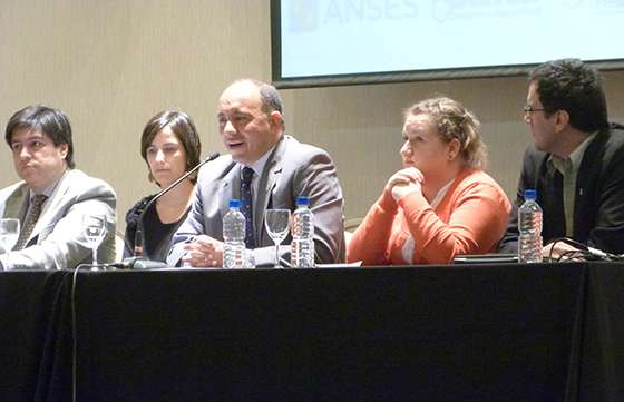 El ministro de Educación participó del acto de apertura de las jornadas de gestión de TIC en las aulas