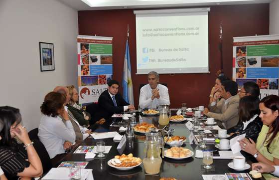 Promocionan el turismo de reuniones ante asociaciones profesionales salteñas