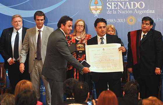 El Ministerio de Gobierno recibió la distinción Gobernador Enrique Tomás Cresto