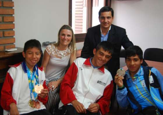 La ministra Pace recibió a los salteños que participaron en los Parapanamericanos