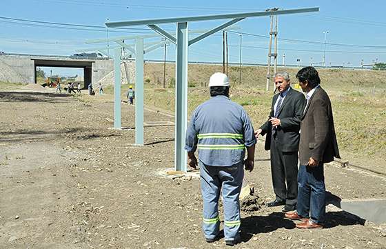 Funcionarios recorrieron la construcción del apeadero del Acceso Norte para el tren Güemes - Salta