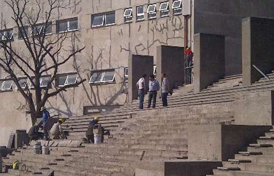 Un centenar de obreros trabaja en la construcción del edificio  del Poder Judicial en Tartagal