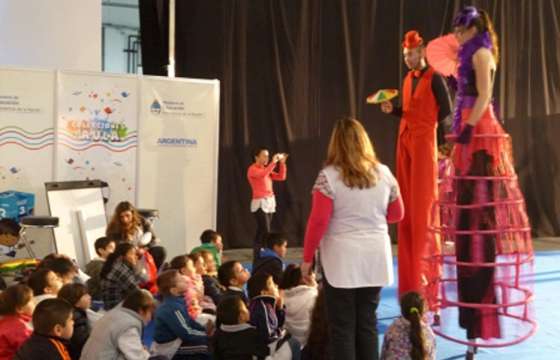 Lanzamiento y muestra de las colecciones de aulas de nivel inicial y primario, primer ciclo