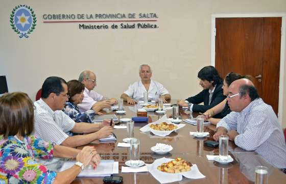 Se ultiman detalles para habilitar  internación en clínica de adultos y niños en el hospital Papa Francisco