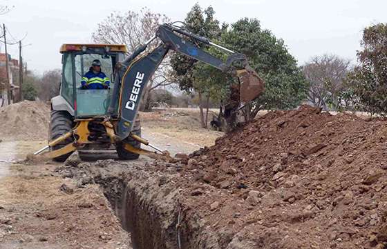 Importante obra optimizó el funcionamiento del sistema cloacal a vecinos de villa Asunción