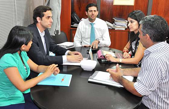 El Gobierno impulsa un programa de microfinanzas para jóvenes