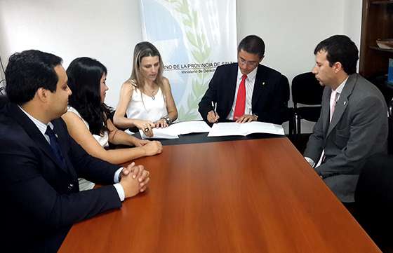 Se firmó convenio para promover el acceso a la cultura a mujeres en situación de violencia